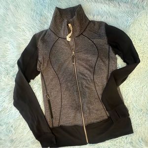 Lululemon Size 12 Daily Yoga Jacket LIKE NEW